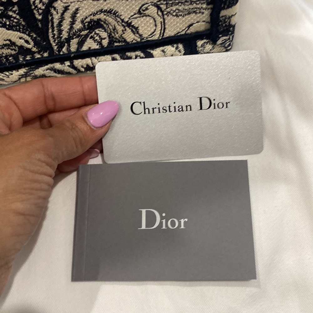 ‼️‼️SOLD‼️‼️Christian Dior tote - Picture 10 of 14
